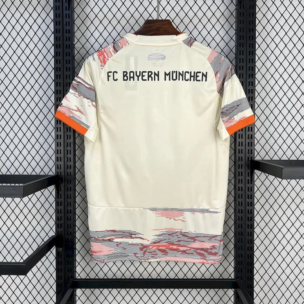 FC Bayern Munich 2025/26 Extérieur